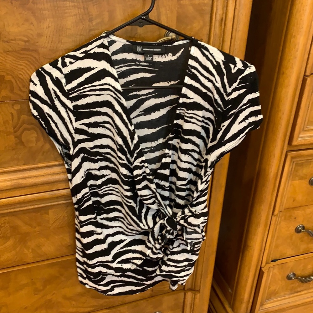 Women’s INC top.